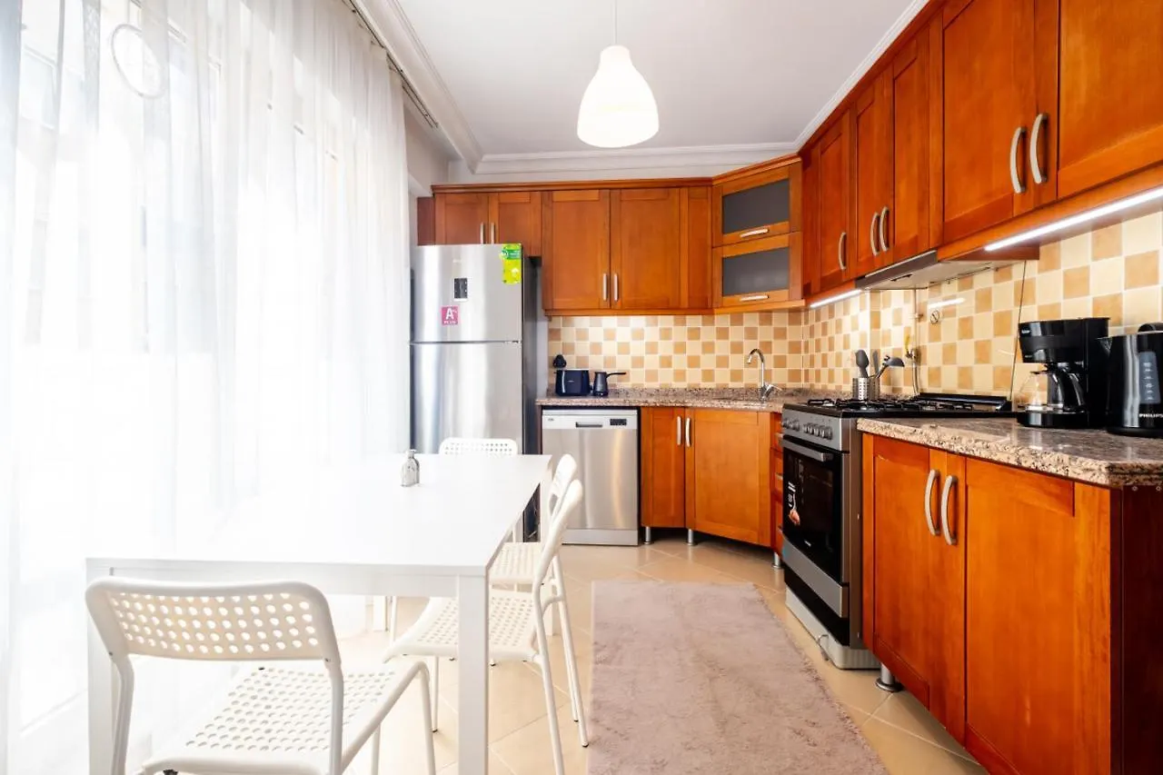 Appartamento Centrally Located Sleek And Modern Flat In Sisli Provincia di Provincia di Istanbul