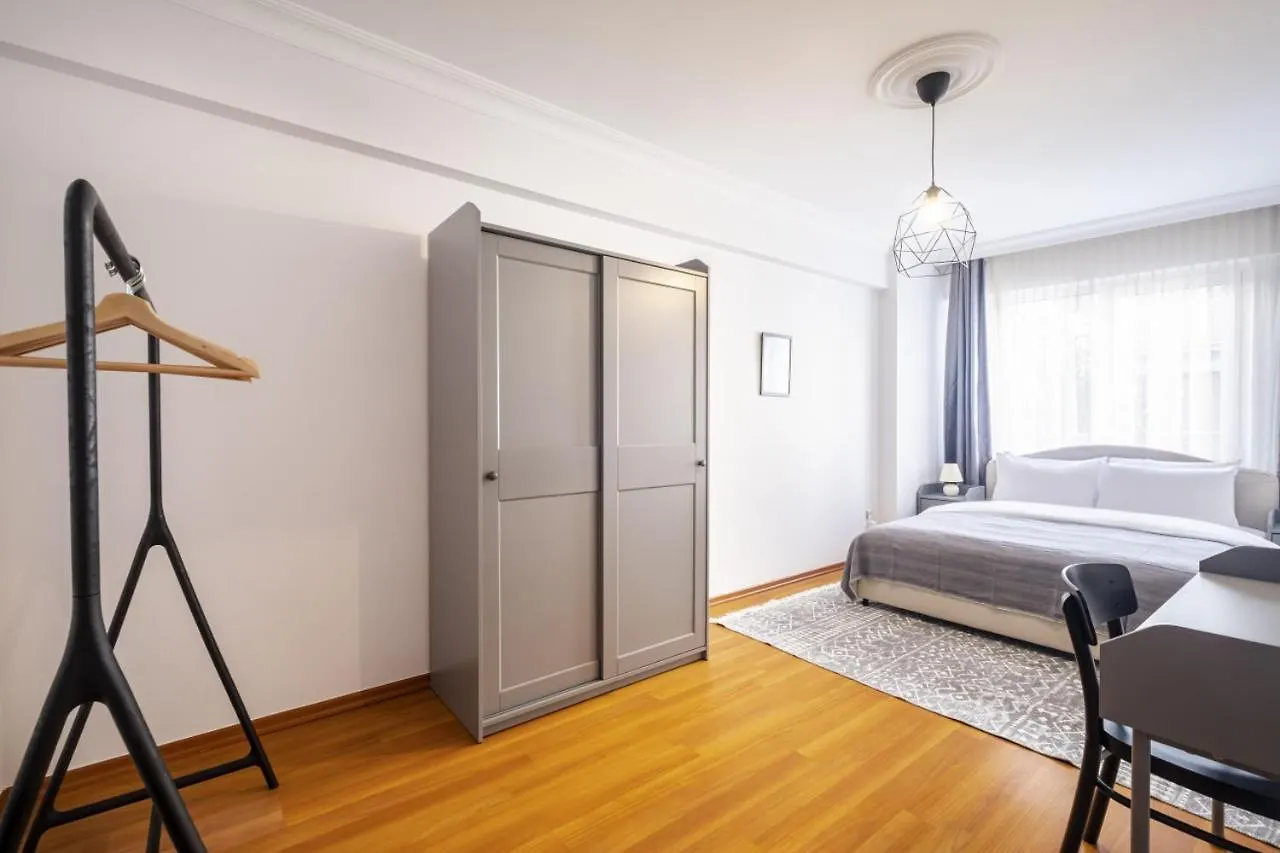 Centrally Located Sleek And Modern Flat In Sisli Provincia di Provincia di Istanbul Turchia