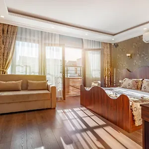 Oasis Old City Hotel